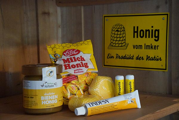 Wellings Hofladen - Honig aus eigener Herstellung
